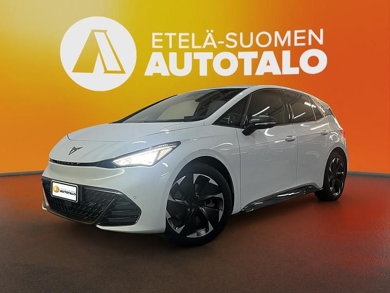 Valkoinen Käytetty 2025 Cupra Born e-Boost Viistoperä | 31 880 € (Hieman kallis) - Kuva 1/3