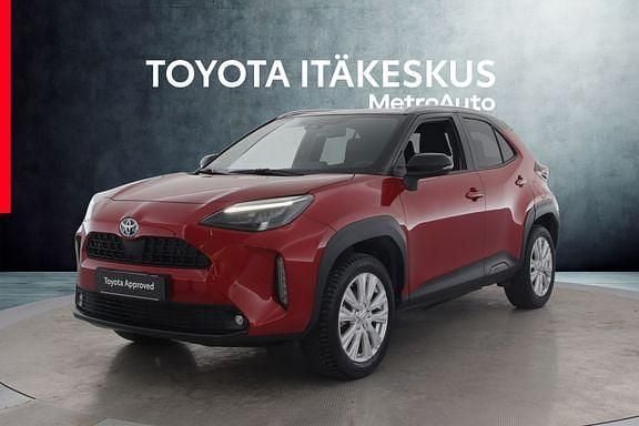 Punainen Käytetty 2022 Toyota Yaris Cross Katumaasturi | 25 690 € (Perustarjous) - Kuva 1/4