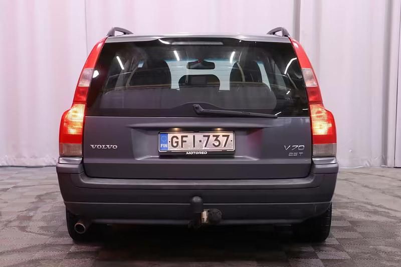 Käytetty Volvo V70 209 HP (153 kW) 2003 Farmari