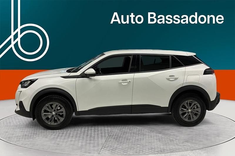 Käytetty Peugeot 2008 Active 131 HP (96 kW) 2021 Katumaasturi