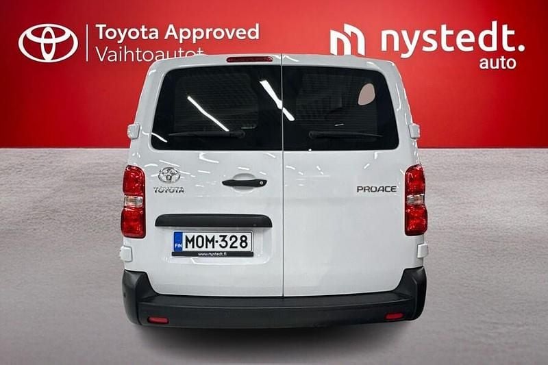 Käytetty Toyota Proace 144 HP (105 kW) 2022 Valkoinen Tila-auto