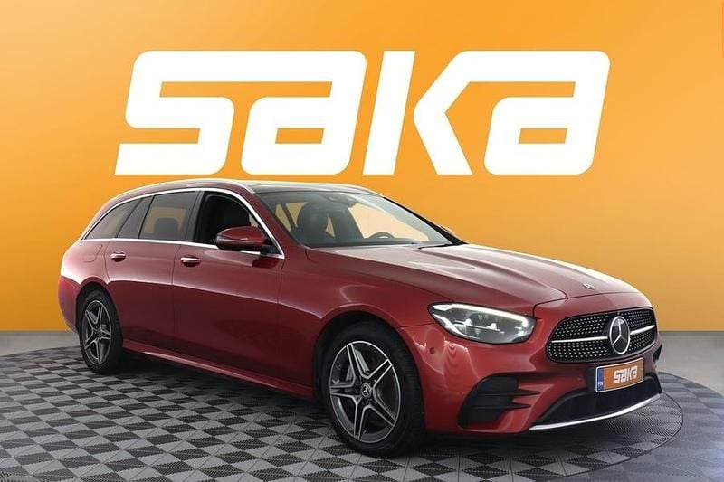 Käytetty Mercedes E300 AMG 313 HP (230 kW) 2022 Farmari