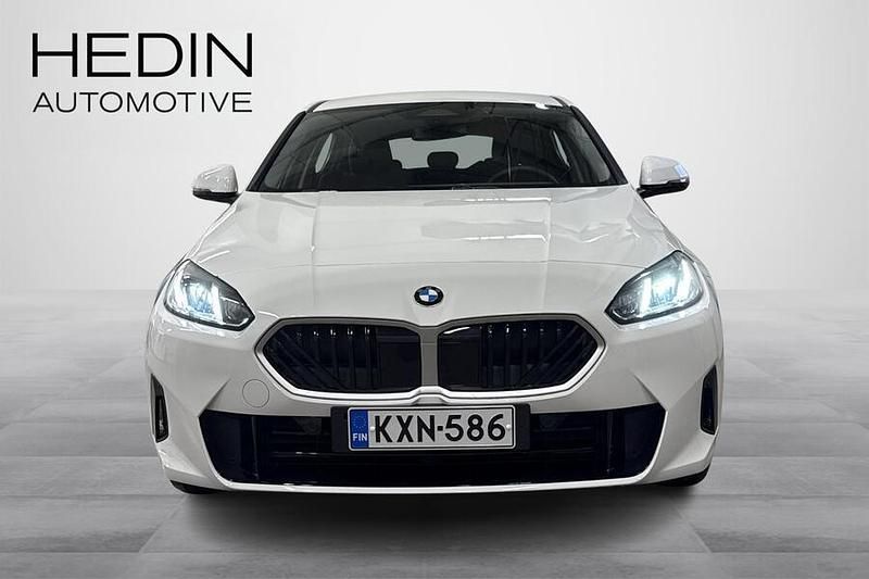 Käytetty BMW 120 170 HP (125 kW) 2025 Viistoperä