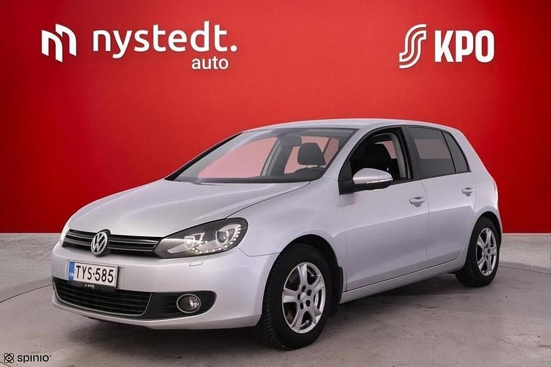 Käytetty VW Golf VII Highline 122 HP (89 kW) 2012 Viistoperä