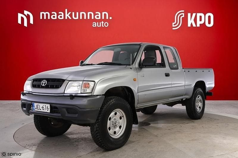 Käytetty Toyota HiLux 102 HP (75 kW) 2002 Hopea Nouto