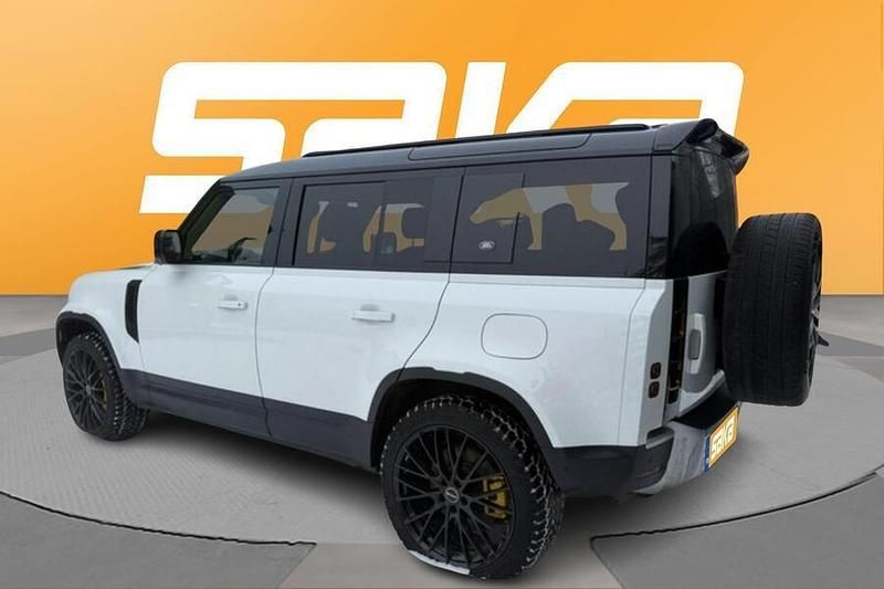 Käytetty Land Rover Defender SE 400 HP (294 kW) 2022 Katumaasturi
