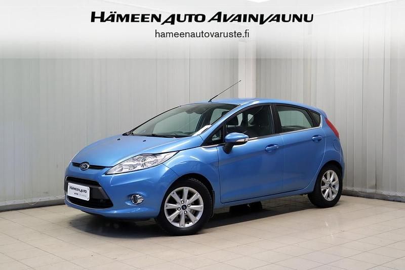 Sininen Käytetty 2011 Ford Fiesta Titanium Viistoperä | 5 900 € (Perustarjous) - Kuva 1/4