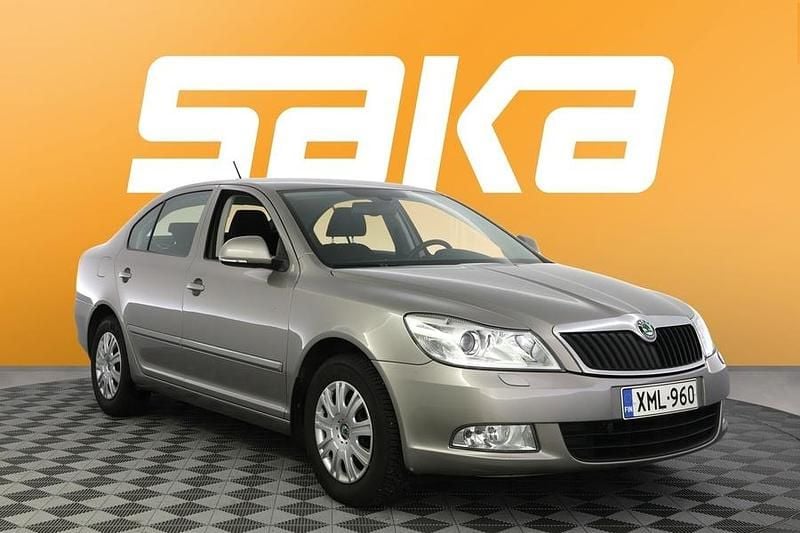 Käytetty Skoda Octavia Ambiente 105 HP (77 kW) 2012 Viistoperä