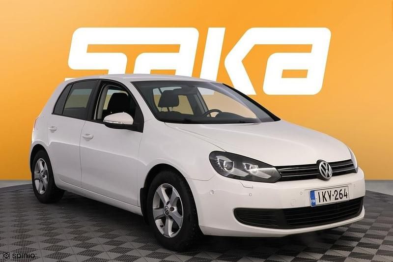 Käytetty 2013 VW Golf VII Comfortline Viistoperä | 8 790 € (Perustarjous) - Kuva 1/3