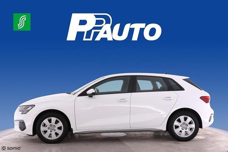 Käytetty Audi A3 Sportback Business 150 HP (110 kW) 2023 Viistoperä