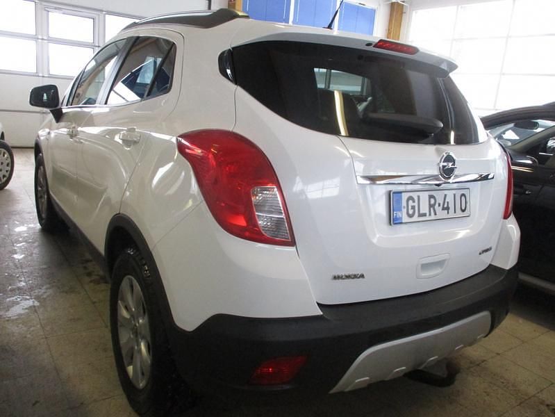 Käytetty Opel Mokka drive 136 HP (100 kW) 2016 Valkoinen Katumaasturi