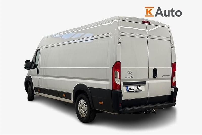 Käytetty Citroën Jumper 140 HP (102 kW) 2022 Valkoinen Tila-auto