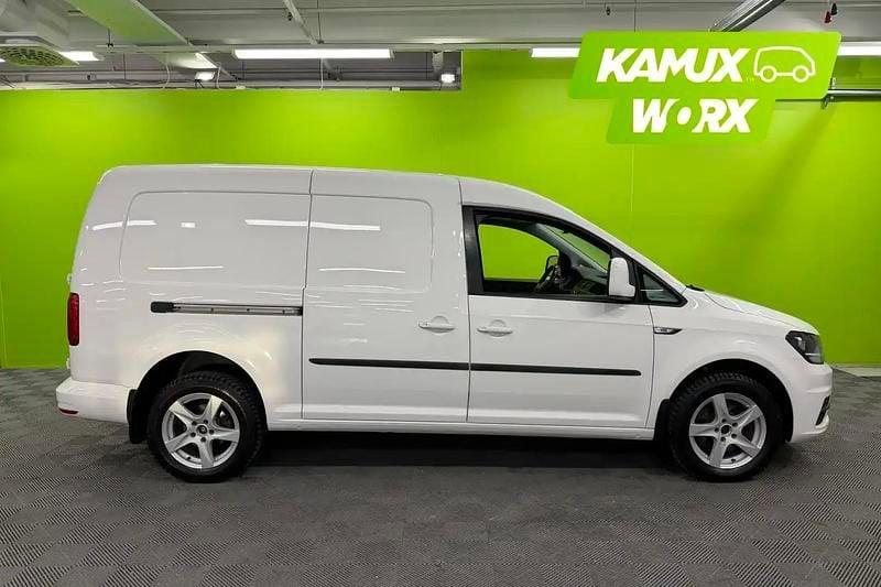Käytetty VW Caddy Maxi 122 HP (89 kW) 2017 Valkoinen Tila-auto