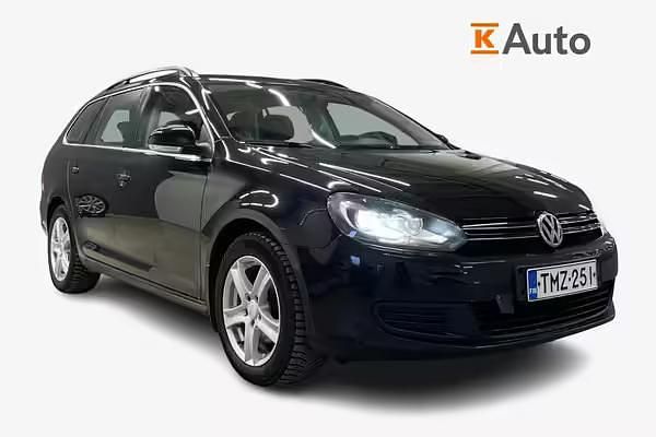 Käytetty VW Passat Comfortline 122 HP (89 kW) 2011