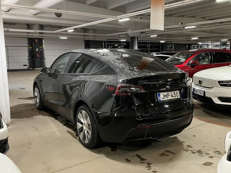 Käytetty Tesla Model Y 258 kW (351 HP) 2022 Katumaasturi
