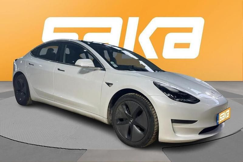Käytetty Tesla Model 3 339 kW (462 HP) 2019 Sedan
