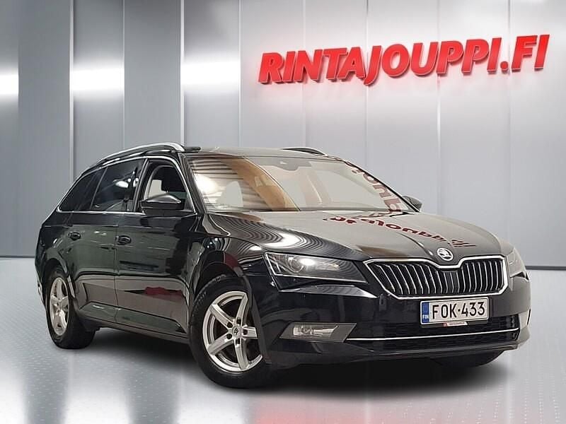 Musta Käytetty 2015 Skoda Superb Style Farmari | 13 280 € (Perustarjous) - Kuva 1/4
