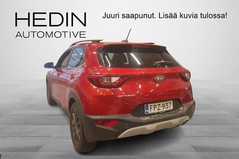 Käytetty Kia Stonic EX 120 HP (88 kW) 2020 Punainen Katumaasturi