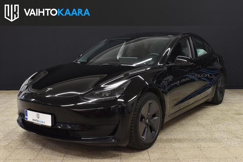 Käytetty 2022 Tesla Model 3 Standard Range Plus Sedan | 23 600 € (Perustarjous) - Kuva 1/2