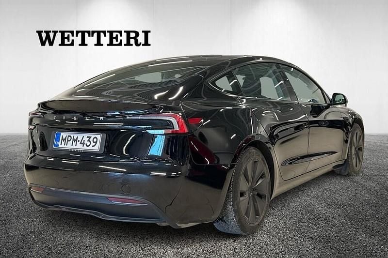 Käytetty Tesla Model 3 RWD 211 kW (287 HP) 2024 Sedan
