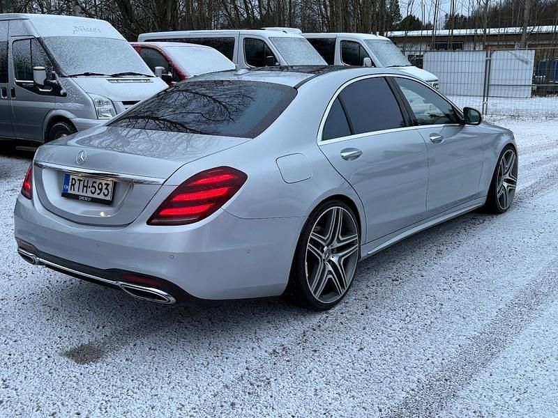 Käytetty Mercedes S400 Style 340 HP (250 kW) 2018 Sedan