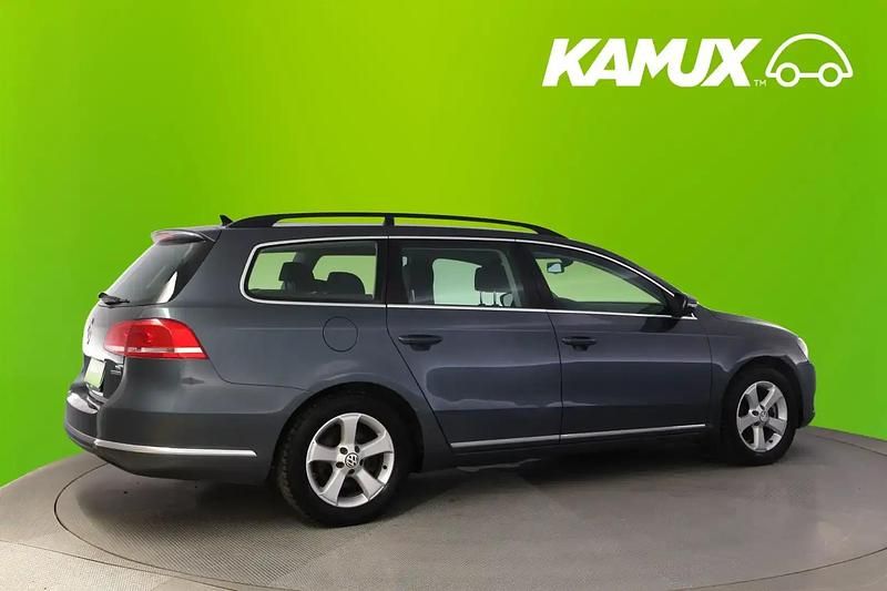 Käytetty VW Passat Comfortline 122 HP (89 kW) 2011 Hopea / harmaa Farmari