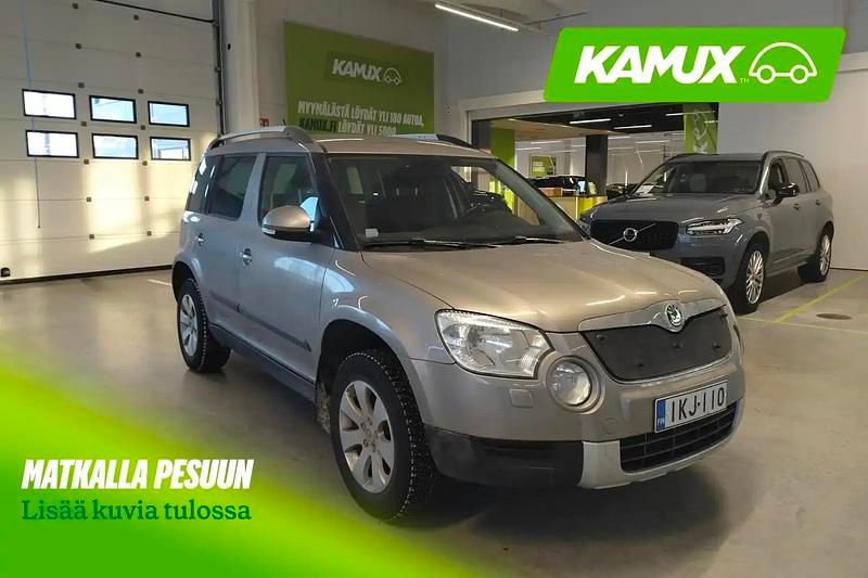 Käytetty Skoda Yeti Adventure 110 HP (80 kW) 2012 Katumaasturi