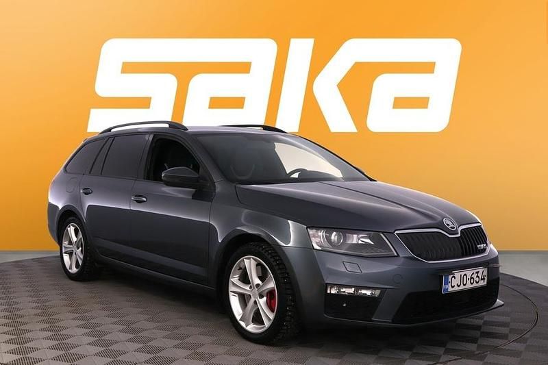 Käytetty Skoda Octavia RS 184 HP (135 kW) 2015 Viistoperä