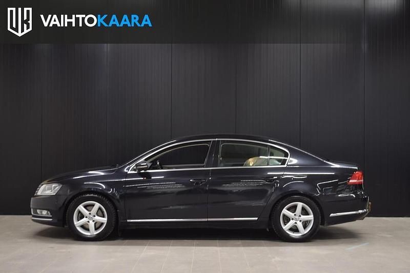 Käytetty VW Passat Highline 105 HP (77 kW) 2014 Sedan