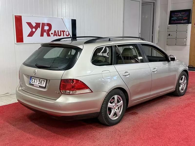 Käytetty VW Golf V Comfortline 140 HP (102 kW) 2007 Farmari