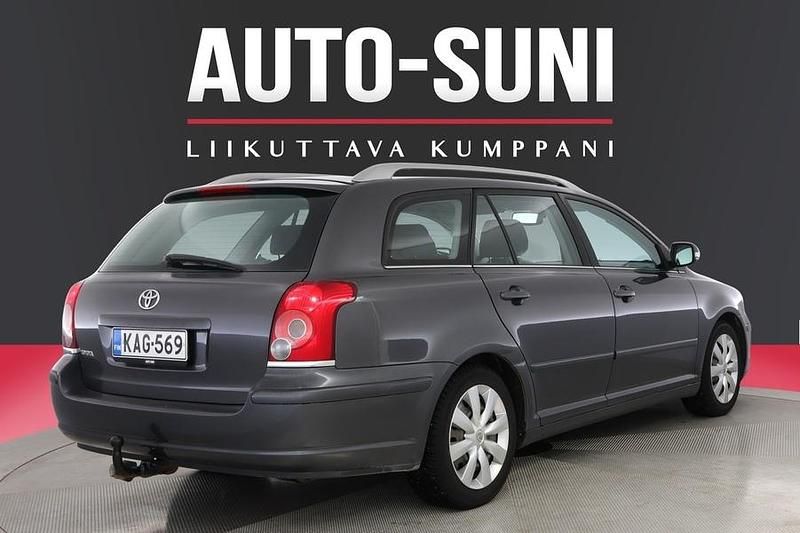 Käytetty Toyota Avensis Business Edition 147 HP (108 kW) 2006 Farmari
