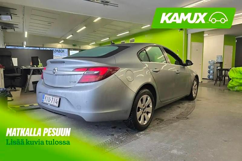 Käytetty Opel Insignia Edition 140 HP (102 kW) 2015 Hopea / harmaa Sedan