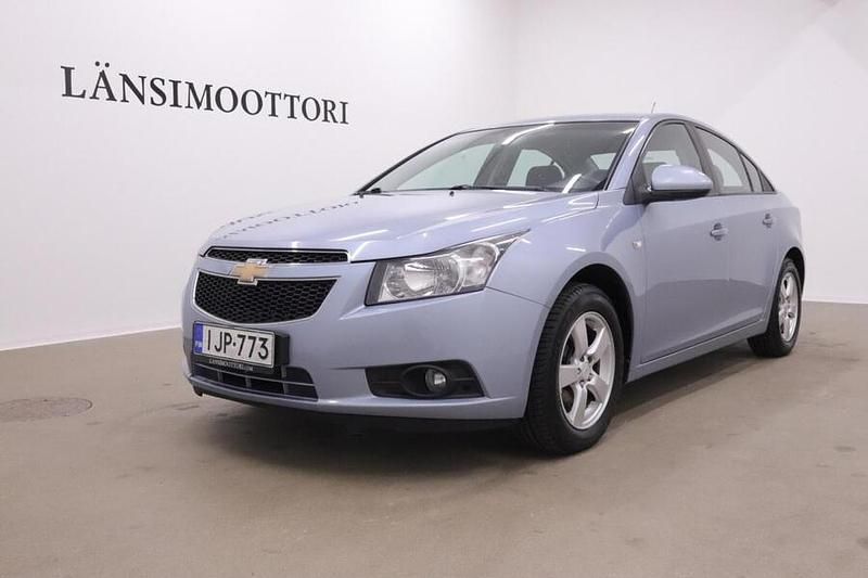 Käytetty Chevrolet Cruze LS 113 HP (83 kW) 2011 Sedan