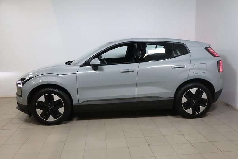 Käytetty Volvo EX30 Core 200 kW (272 HP) 2024 Harmaa Katumaasturi