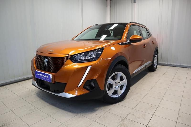 Käytetty Peugeot e-2008 Allure 136 kW (185 HP) 2020 Oranssi Katumaasturi