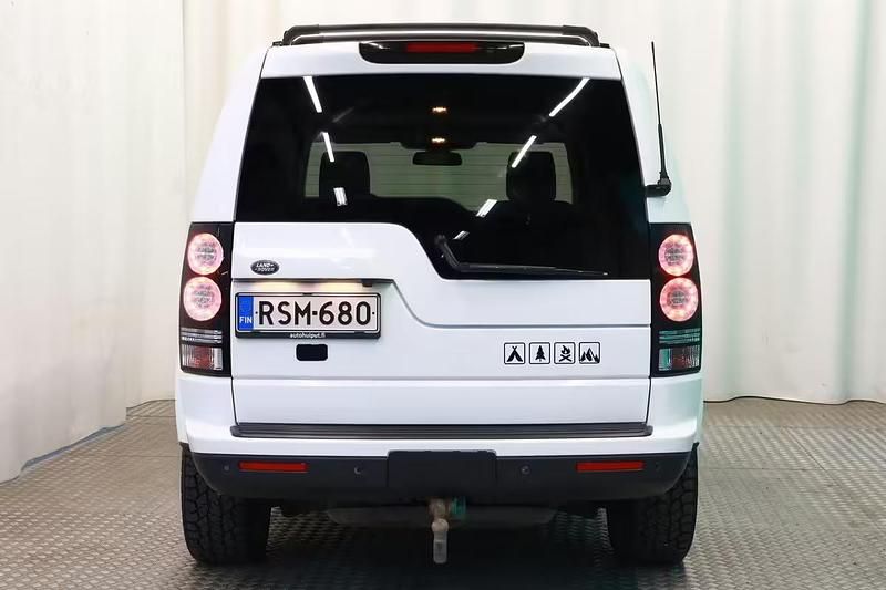 Käytetty Land Rover Discovery 4 SE 2016 Katumaasturi