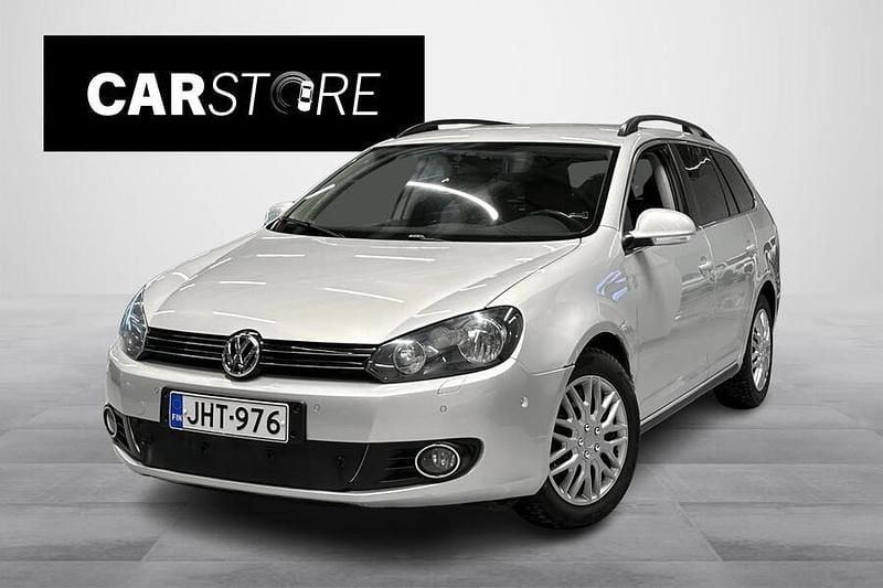Käytetty VW Golf VI Highline 105 HP (77 kW) 2011 Viistoperä