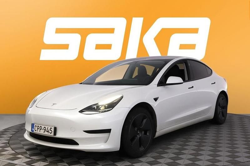 Käytetty Tesla Model 3 Standard Range Plus 208 kW (283 HP) 2021 Sedan