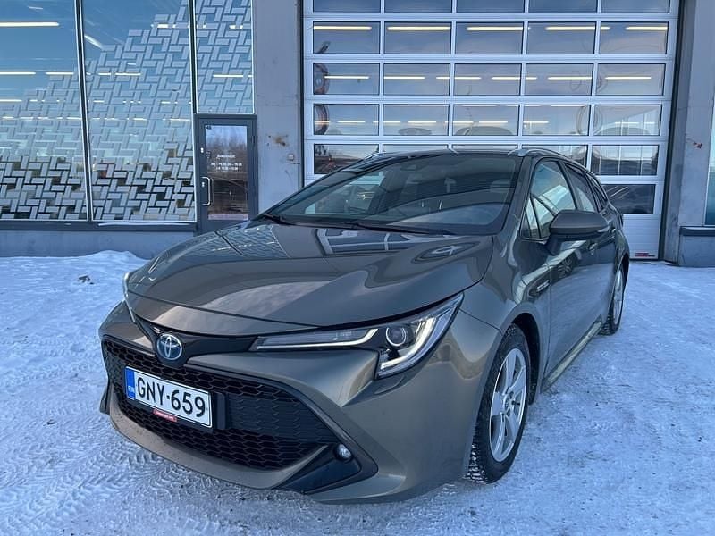 Käytetty Toyota Corolla Active 122 HP (89 kW) 2019 Ruskea Farmari