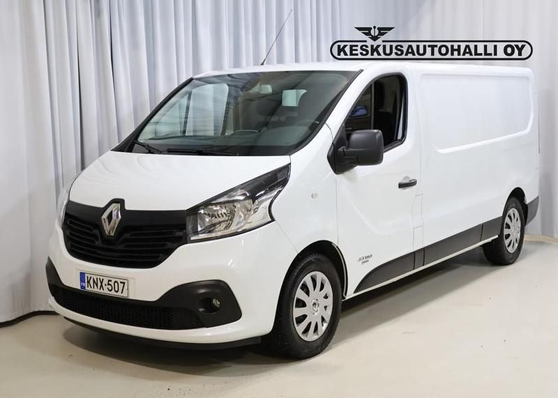 Käytetty Renault Trafic 120 HP (88 kW) 2016 Valkoinen Tila-auto