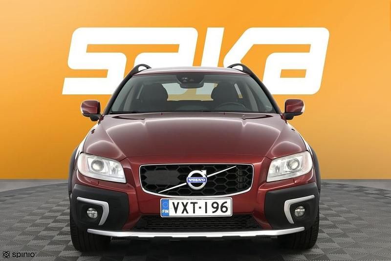 Käytetty Volvo XC70 Business Edition 181 HP (133 kW) 2015 Farmari