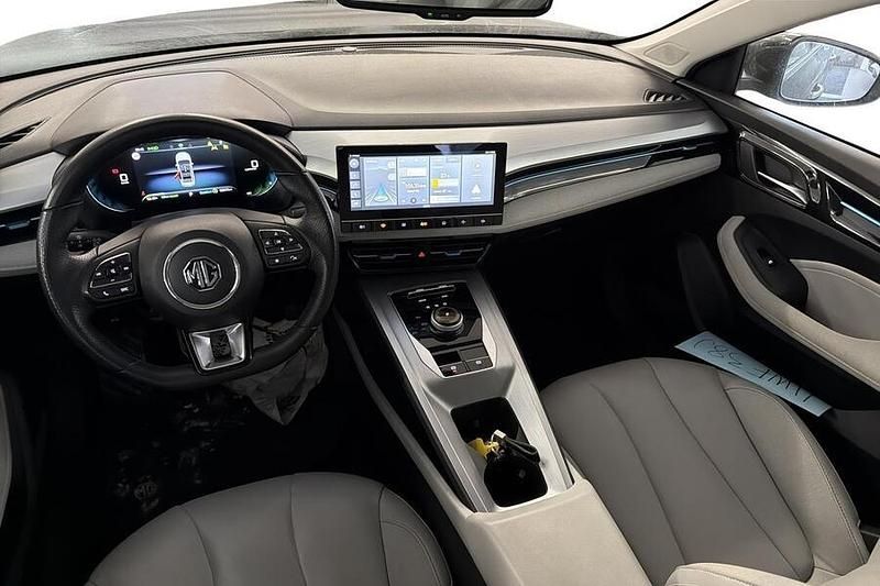 Käytetty MG MG5 EV Luxury 114 kW (156 HP) 2022 Farmari