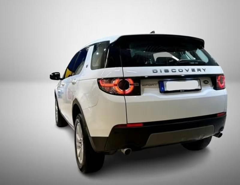Käytetty Land Rover Discovery Sport Pure 150 HP (110 kW) 2019 Valkoinen Katumaasturi