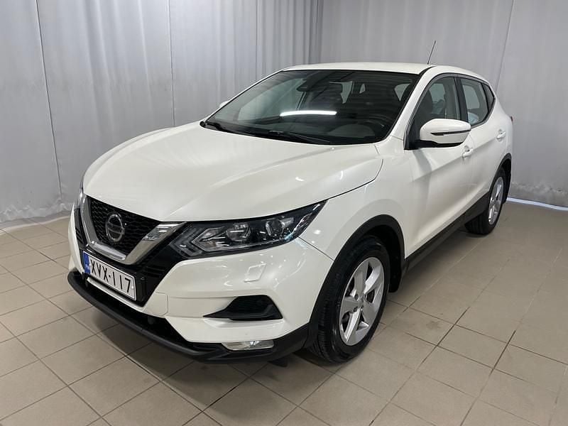 Käytetty Nissan Qashqai Acenta 159 HP (116 kW) 2019 Valkoinen Katumaasturi