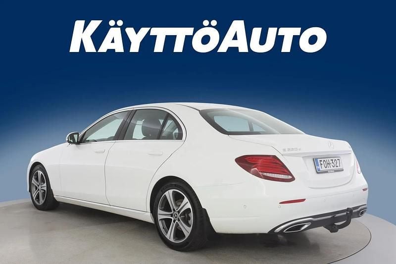 Käytetty Mercedes E220 Business 194 HP (142 kW) 2017 Valkoinen Sedan