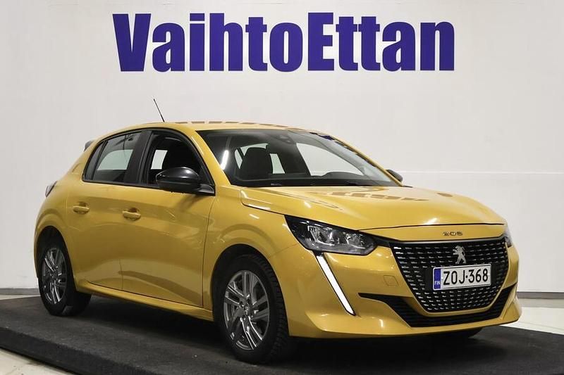 Käytetty Peugeot 208 Active 101 HP (74 kW) 2022 Keltainen Viistoperä