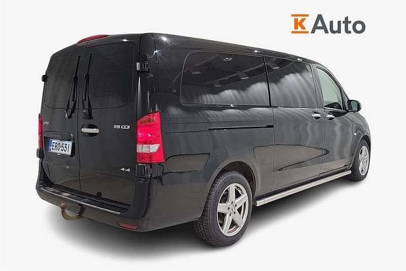 Käytetty Mercedes Vito 190 HP (139 kW) 2019 Van