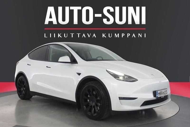 Käytetty Tesla Model Y 258 kW (351 HP) 2023 Katumaasturi