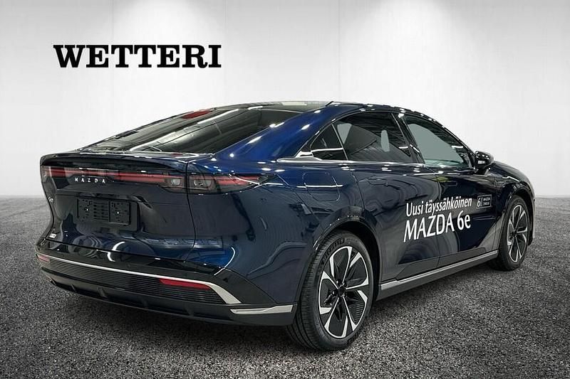 Uusi Mazda 6e Takumi-Line 189 kW (258 HP) 2025 Sininen Sedan