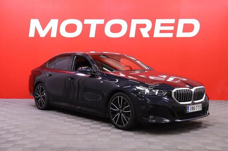 Käytetty 2024 BMW i5 M Sport Sedan | 57 490 € (Hieman kallis) - Kuva 1/3